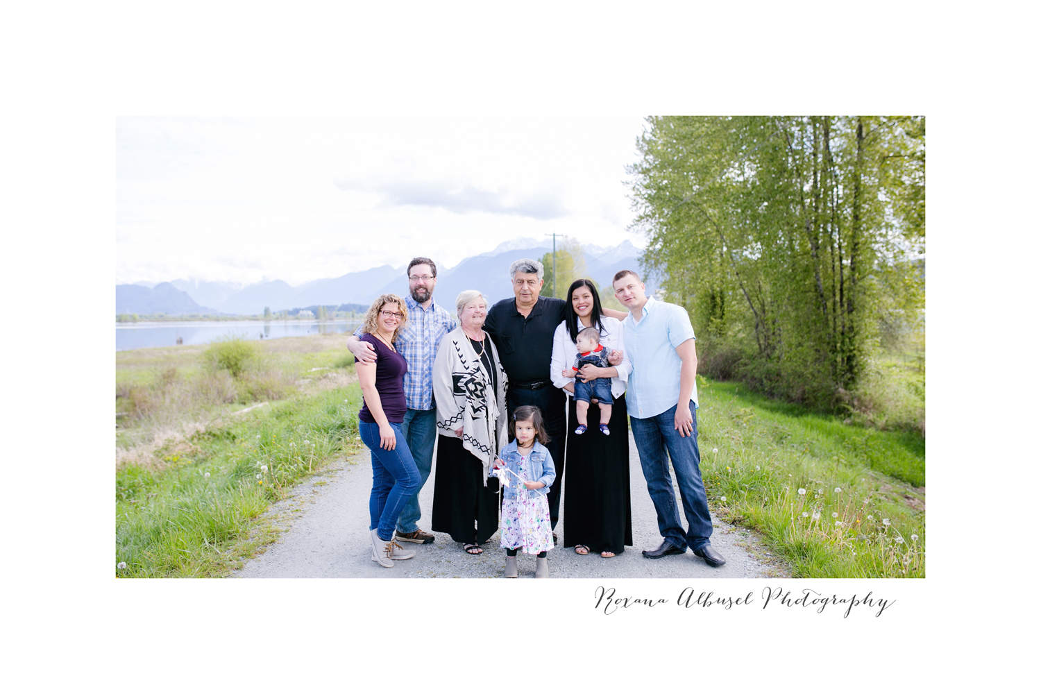 Vancouver Family and Wedding Photographer - Roxana Albusel Photography - Peter Family - 11