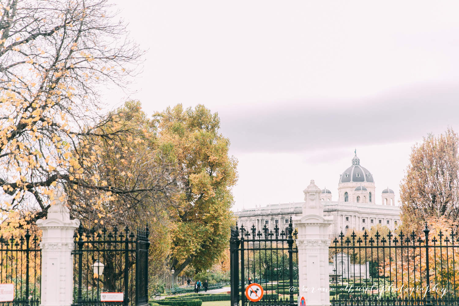 Architectural travel photography in Vienna, November 2015.