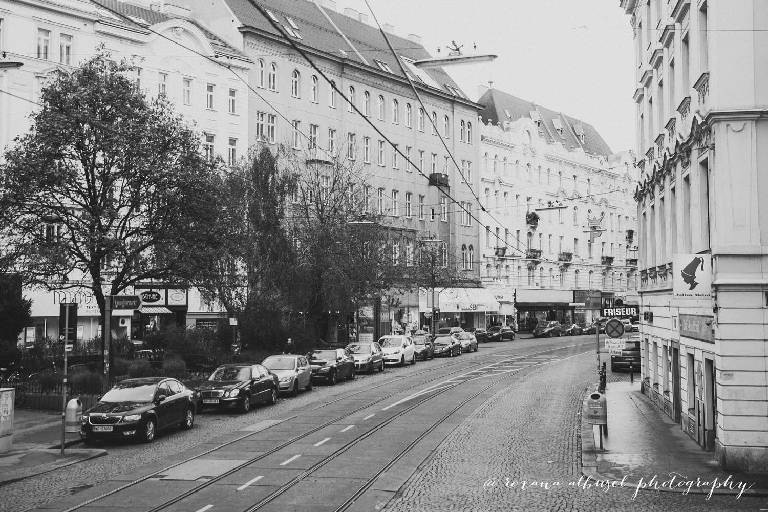 Black and white travel photography in Vienna, November 2015.