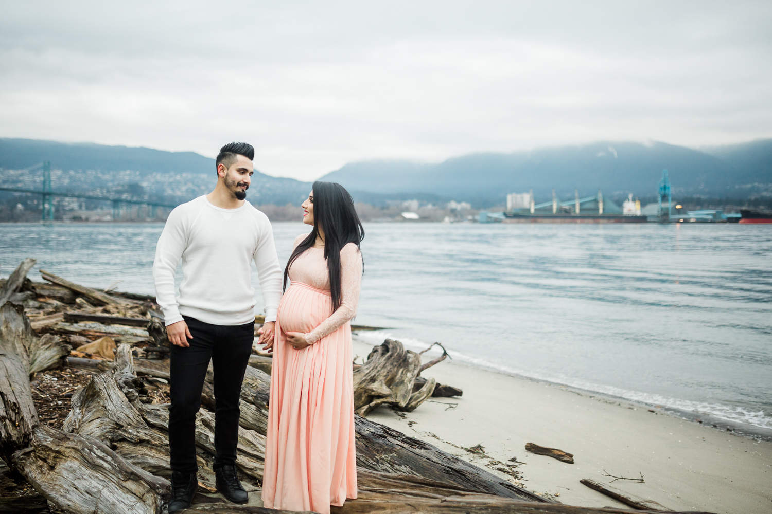 Stanley Park Maternity photoshoot
